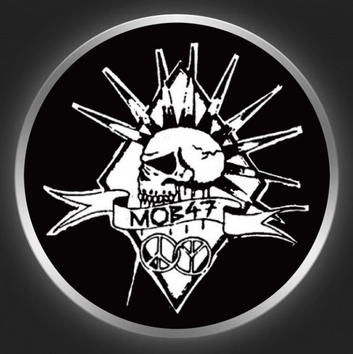 MOB 47 - Skull 3 Button